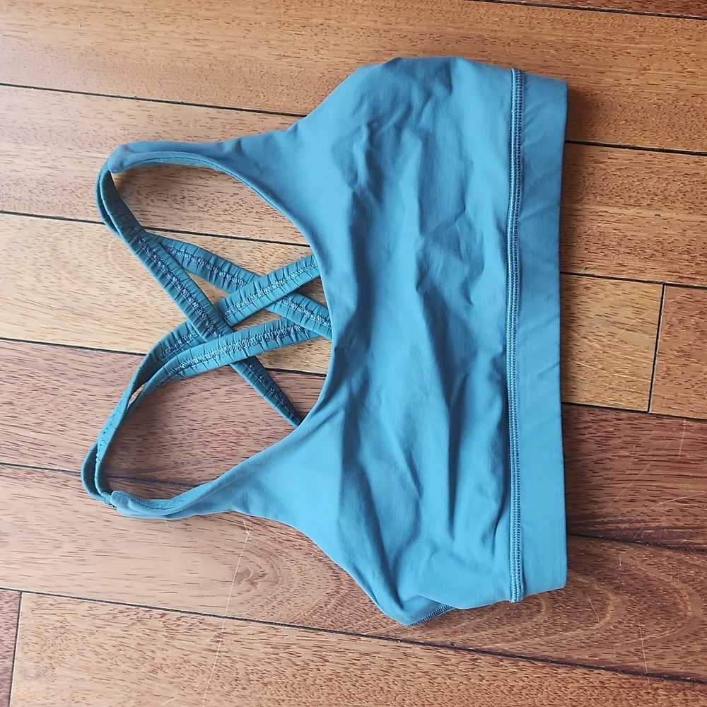 Lululemon bra